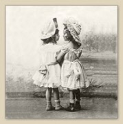 sg-80085.jpg  2 funny girls